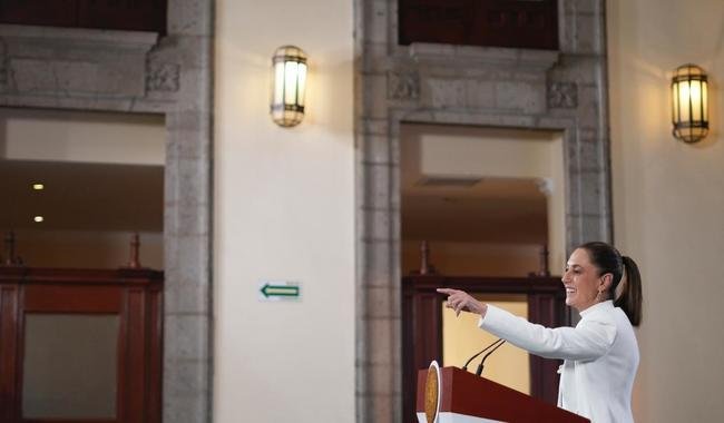 Presidenta encabeza banderazo de inicio a la construcción de la presa “El Novillo” en La Paz, BCS, en beneficio de 250 mil personas