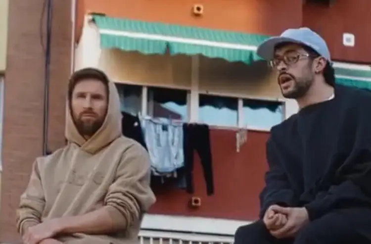 ¡Se juntaron los cracks! Messi y Bad Bunny protagonizan comercial de futbol (VIDEO)