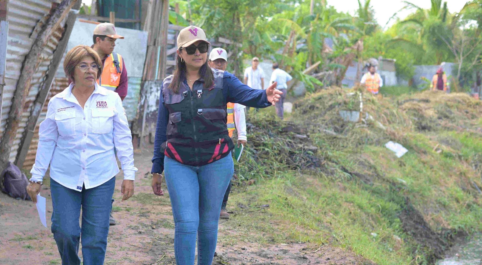 Refuerza Ayuntamiento de Veracruz limpieza de canales ante temporada de lluvias