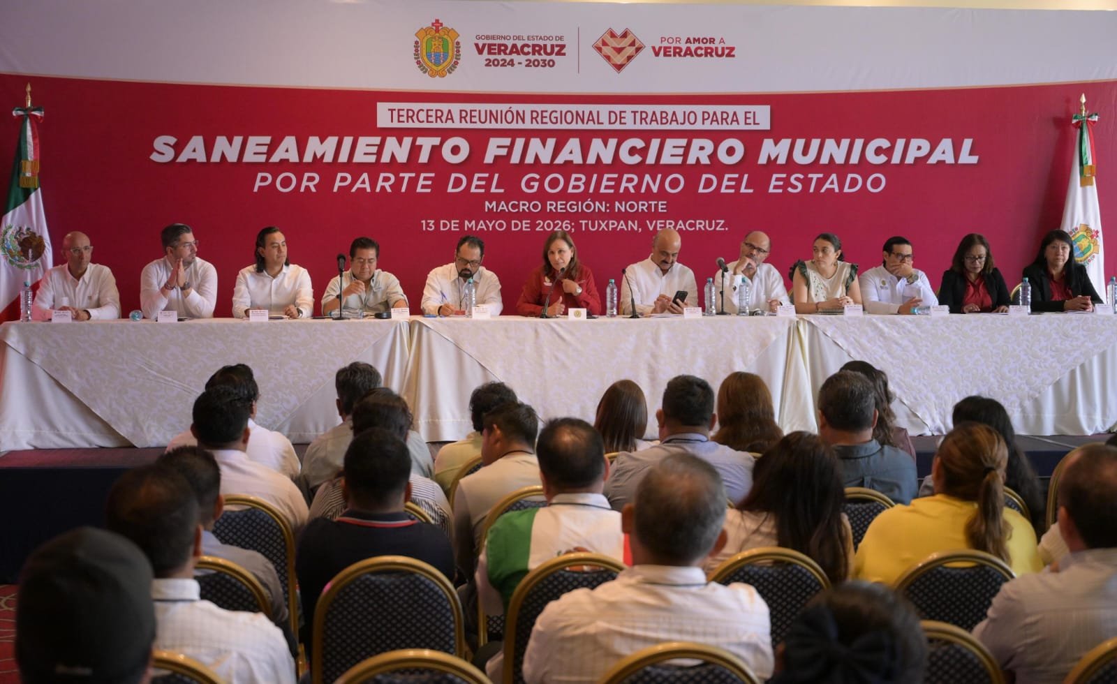 Vamos a ayudar a todos sin distingo:Gobernadora plantea estrategia para liberar dedeudas a municipios