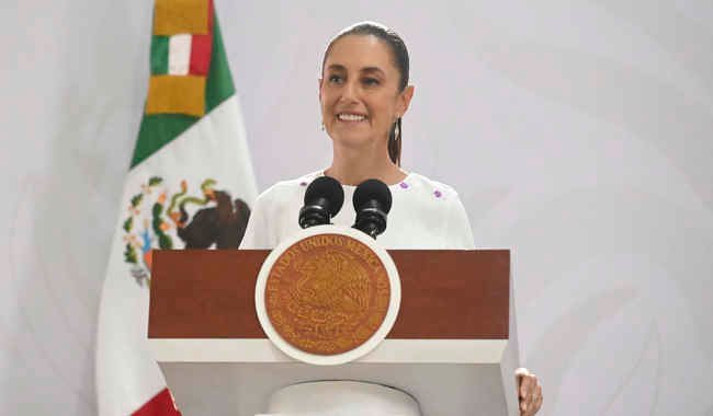 Presidenta anuncia inversión histórica de 190 mil mdp en Veracruz para recuperación de la petroquímica, obras carreteras, de agua y salud