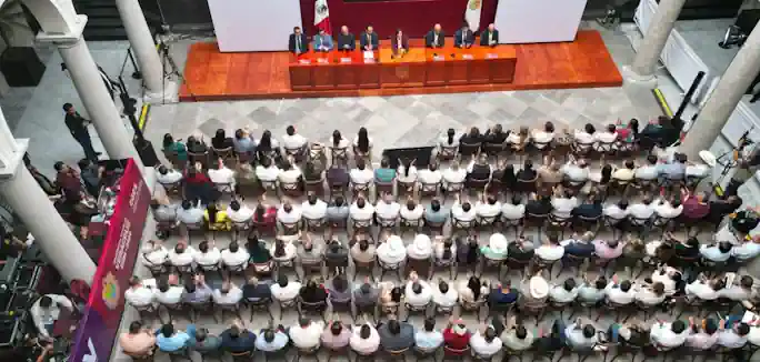 Es un respiro: Presidentes municipales de distintas fuerzas políticas  celebran fin de la deuda bursátil