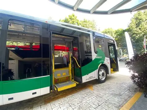 Nuevas rutas de transporte “Atenas” conectarán Xalapa con Emiliano Zapata y Banderilla.