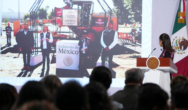 Tras 34 años, Fovissste vuelve a construir vivienda: presidenta Claudia Sheinbaum encabeza colocación de primera piedra en Puebla