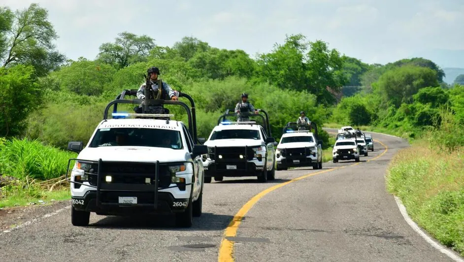 Ejército y Guardia Nacional despliegan mil 557 elementos en Michoacán para proteger producción de aguacate