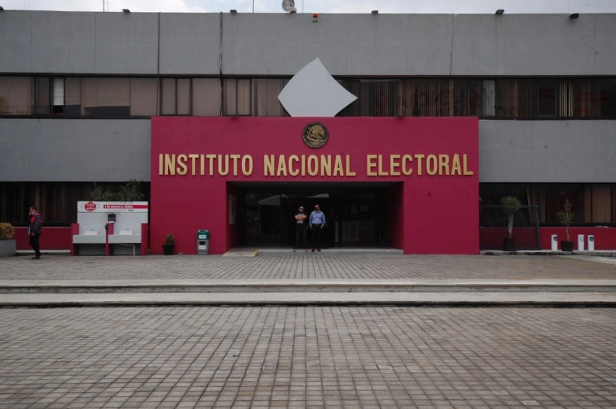 Presupuesto 2027 del INE no prevé costo millonario de su cambio de imagen