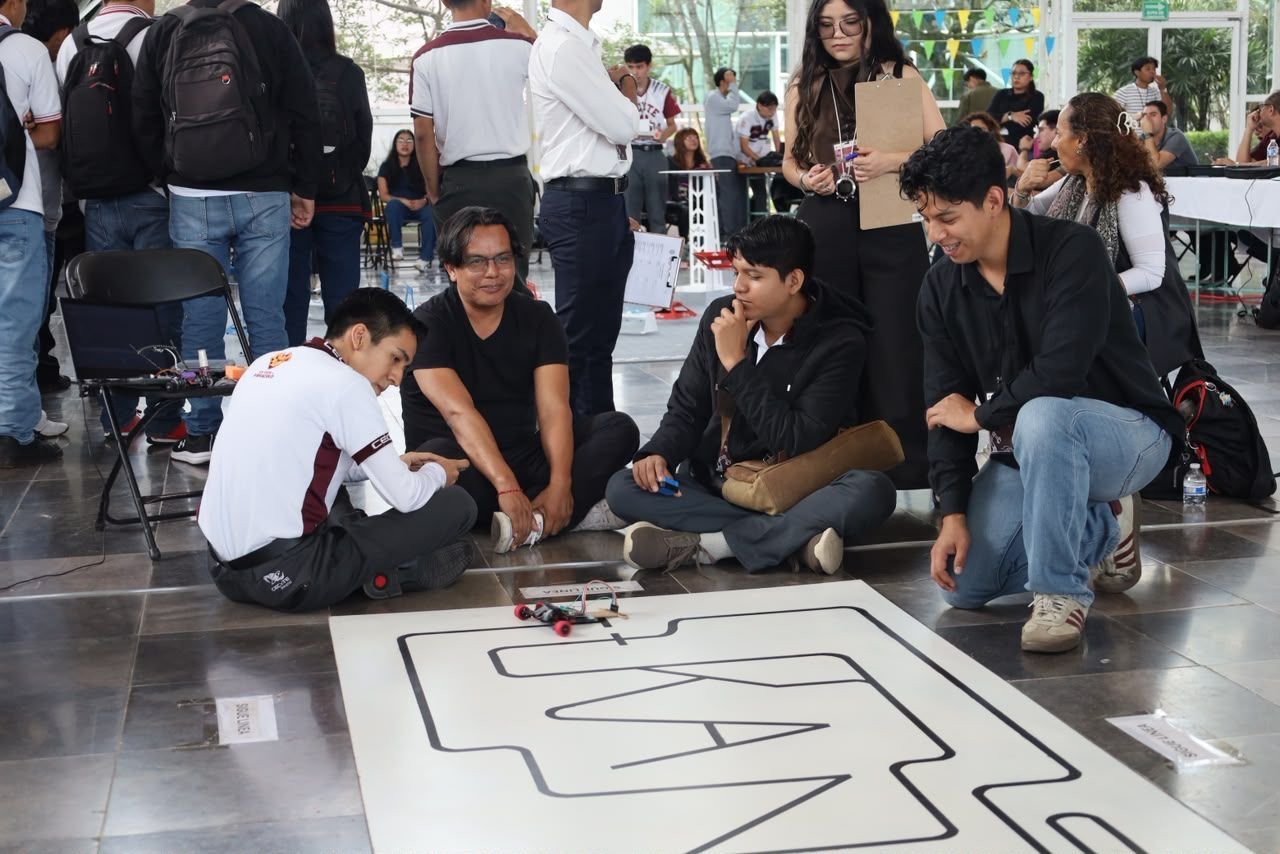 Concluye Expo Feria de Ciencia y Tecnología CECyTEV con una participación superior a los mil estudiantes